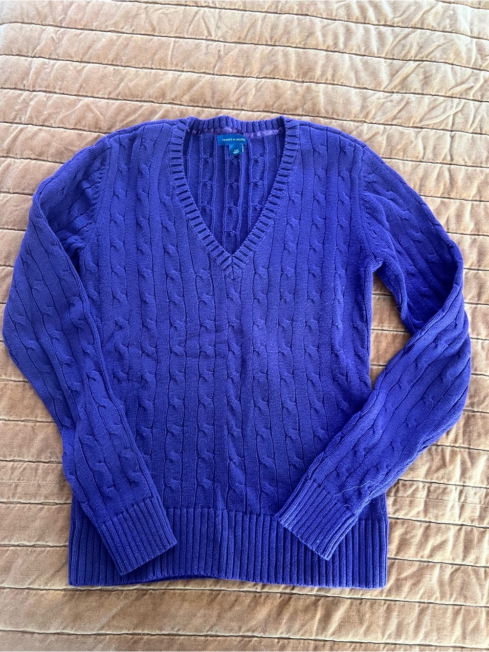 Tommy Hilfiger Women’s Classic Cable V‑Neck Sweater - Purple Y2K